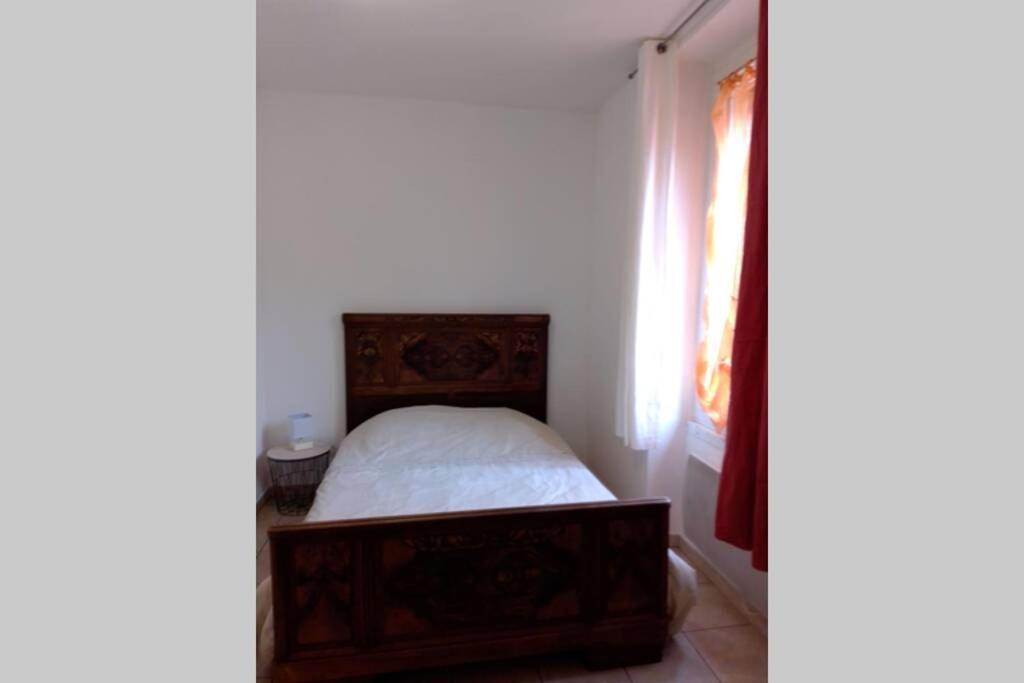 Ancienne Maison Bourgoise Apartment Bollène Екстериор снимка